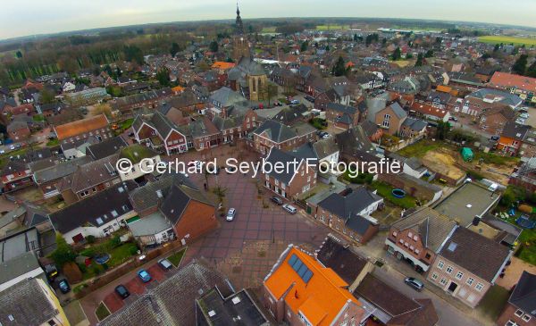 Luftbild Foto Nieukerk Ortskern Webermarkt